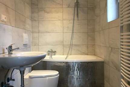 Haus Südheide Unterlüß - 5 Zimmer, 179 m&sup2;, 1.490&euro; | Angebot:25044235