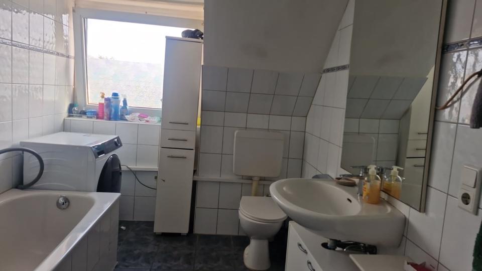 Maisonettenwohnung Duisburg Hochheide - 4 Zimmer, 131 m&sup2;, 1.500&euro; | Angebot:26097308