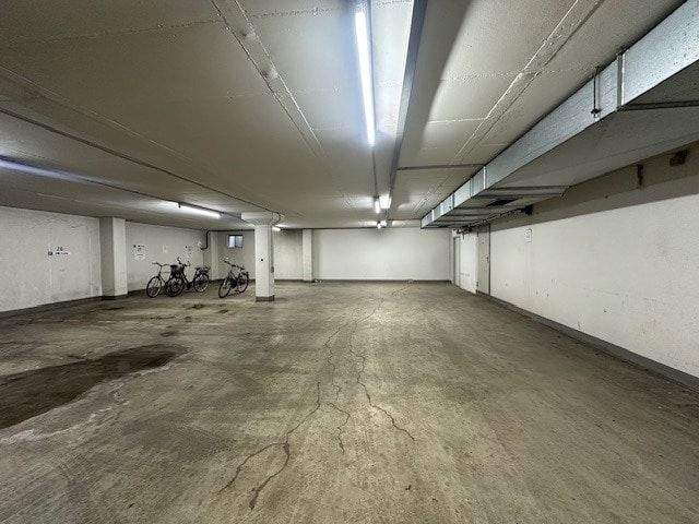 Gewerbeobjekt Landshut Industriegebiet - 1 Zimmer, 158 m&sup2;, 2.800&euro; | Angebot:25051661