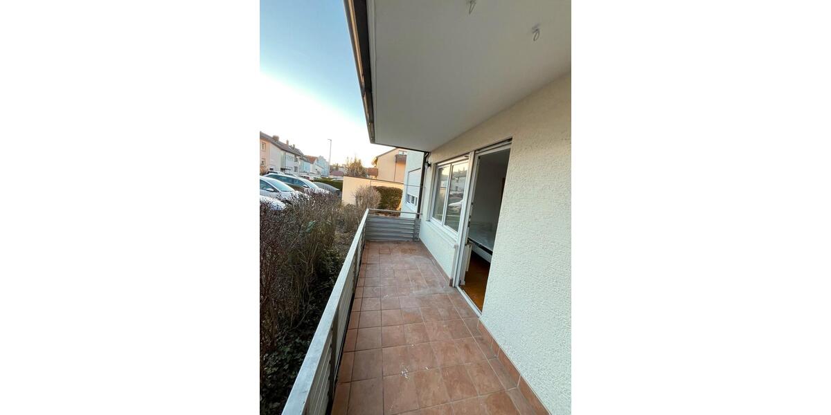 Wohnen auf Zeit Fellbach - 3 Zimmer, 72 m&sup2;, 480&euro; | Angebot:25051521
