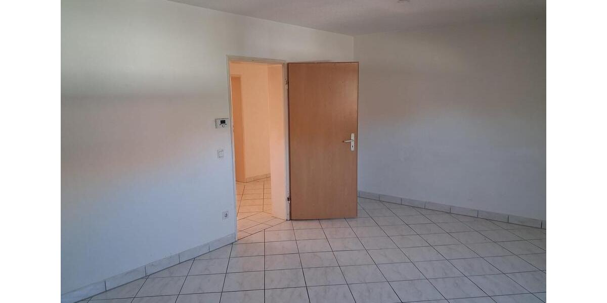Dachgeschoßwohnung Neunkirchen - 4 Zimmer, 82 m&sup2;, 750&euro; | Angebot:26614999