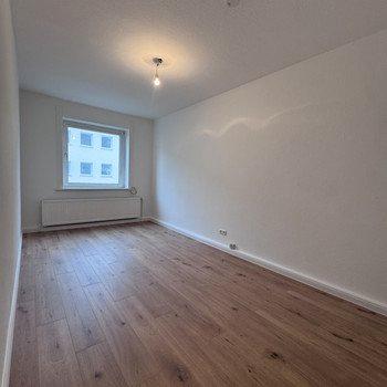 Etagenwohnung Krefeld - 3 Zimmer, 72 m&sup2;, 870&euro; | Angebot:26616649