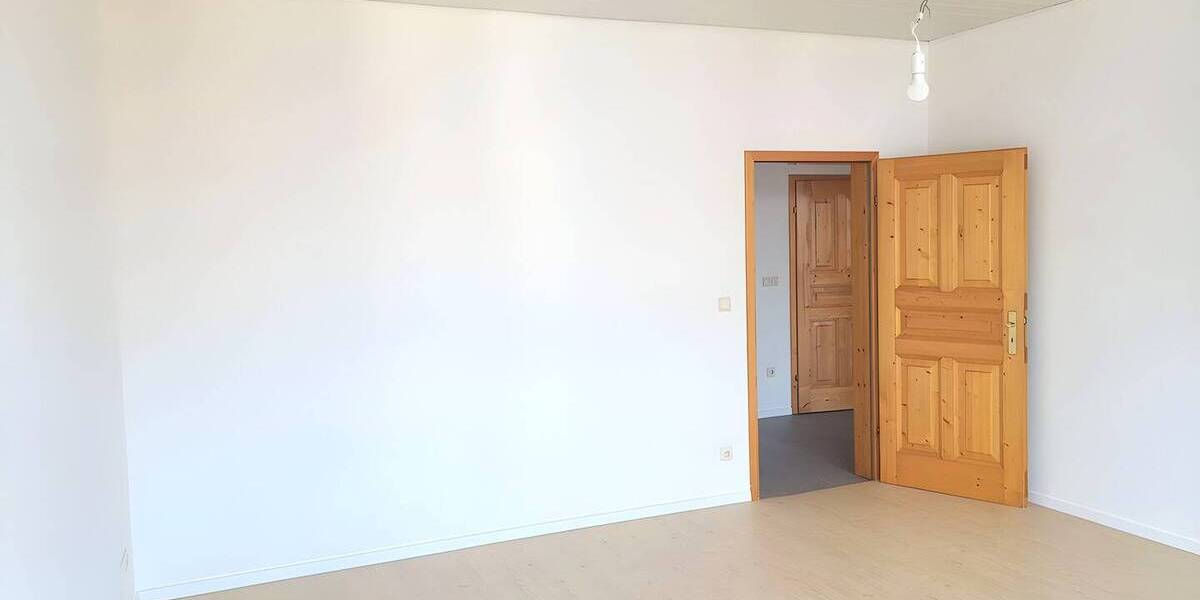 Etagenwohnung Leipzig Großzschocher - 4 Zimmer, 115 m&sup2;, 898&euro; | Angebot:26740618