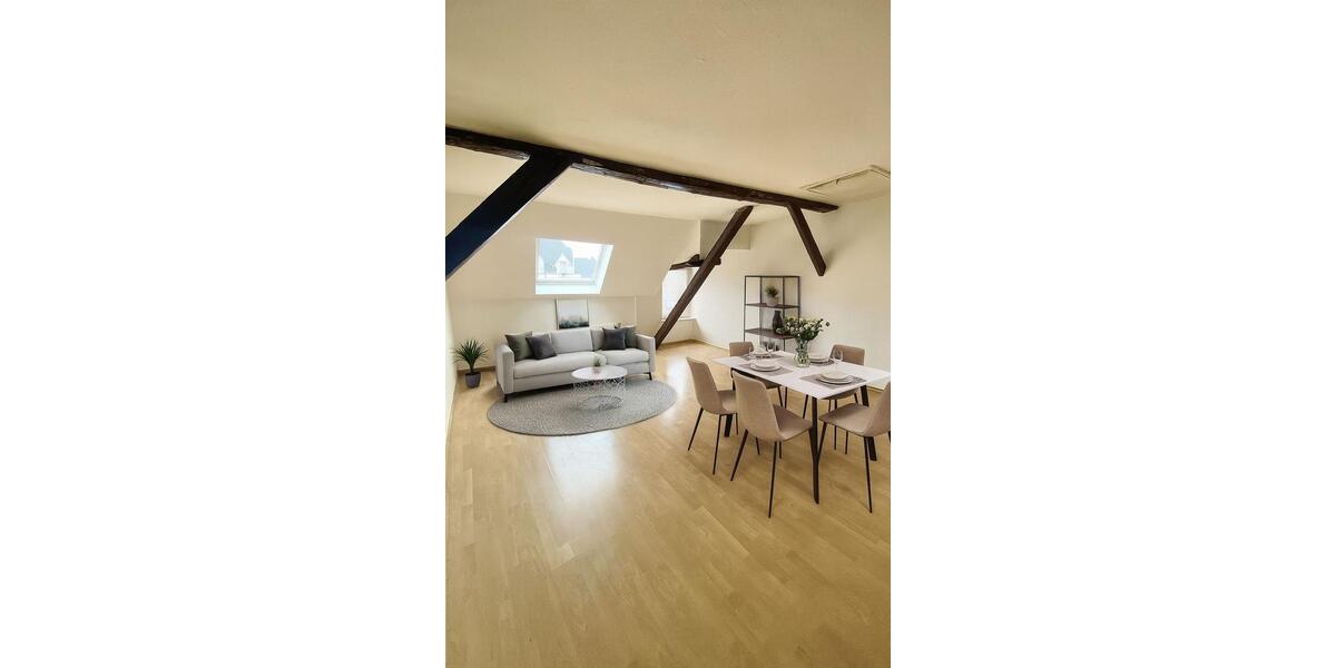 Schöne 5-Zimmer Wohnung direkt im Zentrum mit Terrasse 5 zimmer