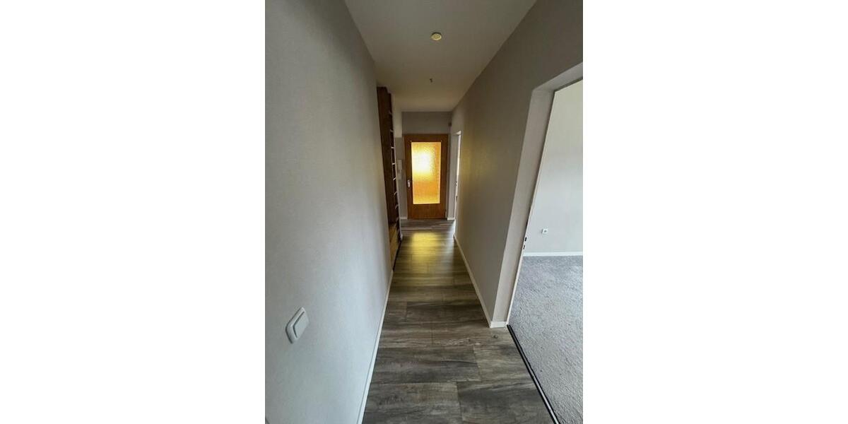 Dachgeschoßwohnung Staufenberg - 4 Zimmer, 115 m&sup2;, 690&euro; | Angebot:26205662