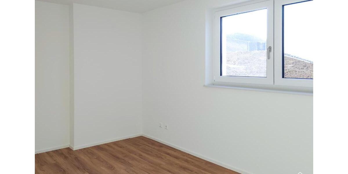 Erdgeschoßwohnung Igersheim - 3 Zimmer, 89 m&sup2;, 1.110&euro; | Angebot:24613410