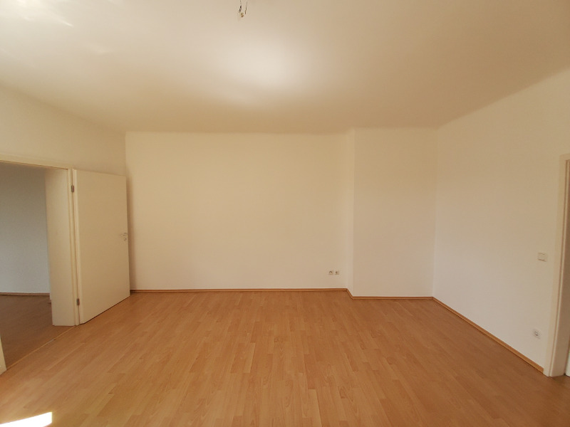 große 3 RaumWohnung mit viel Platz