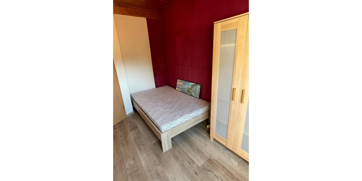 Wohnen auf Zeit Kronach - 1 Zimmer, 11 m&sup2;, 240&euro; | Angebot:26028635