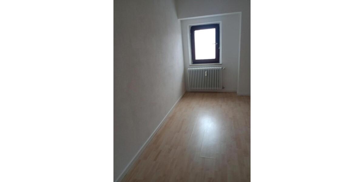 Dachgeschoßwohnung Augsburg - 2 Zimmer, 78 m&sup2;, 690&euro; | Angebot:24343727