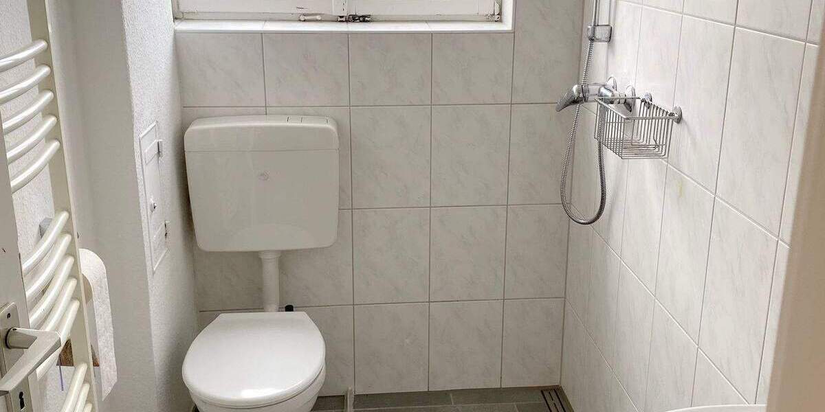 Etagenwohnung Stuttgart Vaihingen - 3 Zimmer, 90 m&sup2;, 1.400&euro; | Angebot:26093792