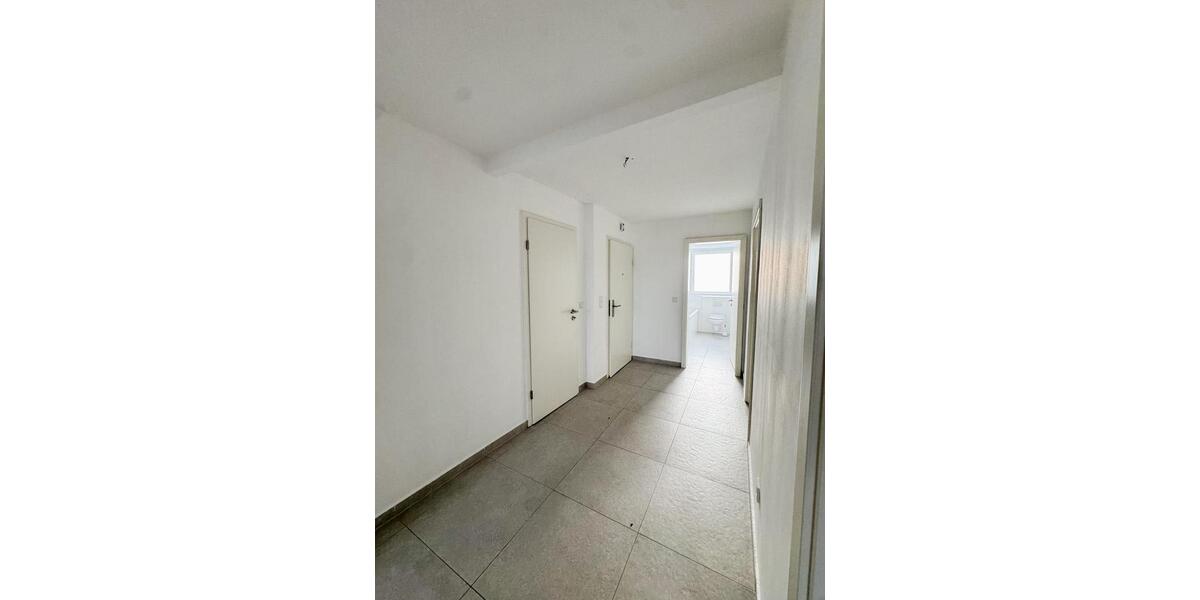 Dachgeschoßwohnung Essen Stadtkern - 2 Zimmer, 60 m&sup2;, 620&euro; | Angebot:24429805