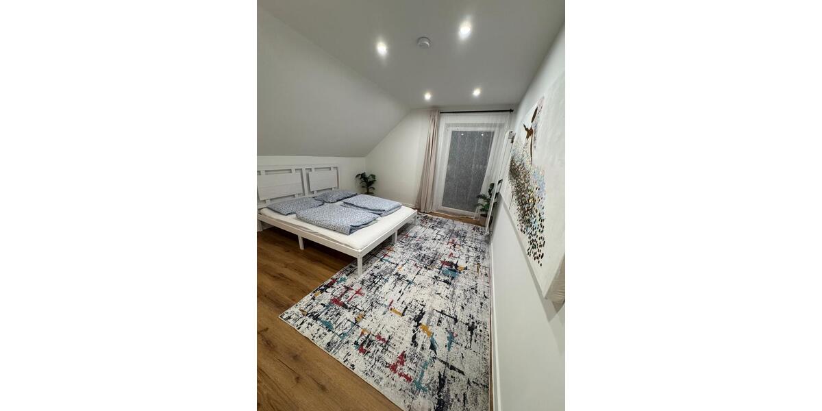 Einfamilienhaus Odelzhausen - 6 Zimmer, 200 m&sup2;, 5.000&euro; | Angebot:25025237