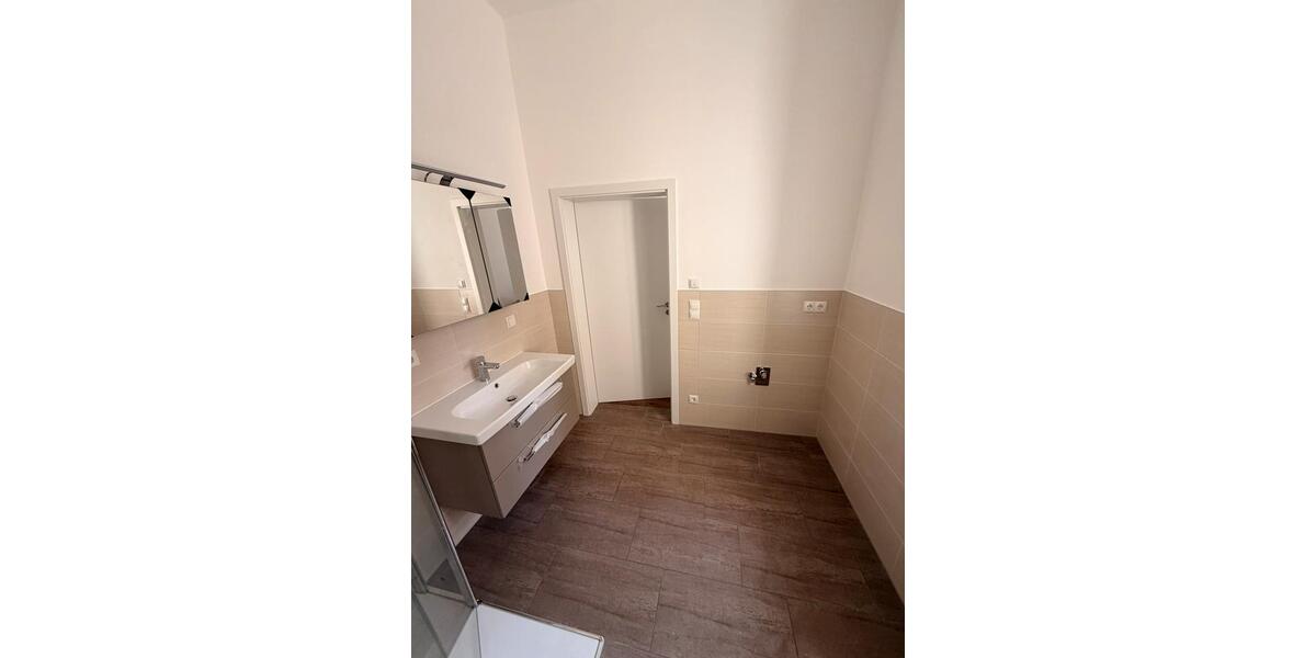 Etagenwohnung Alsleben (Saale) - 2 Zimmer, 64 m&sup2;, 512&euro; | Angebot:25959297