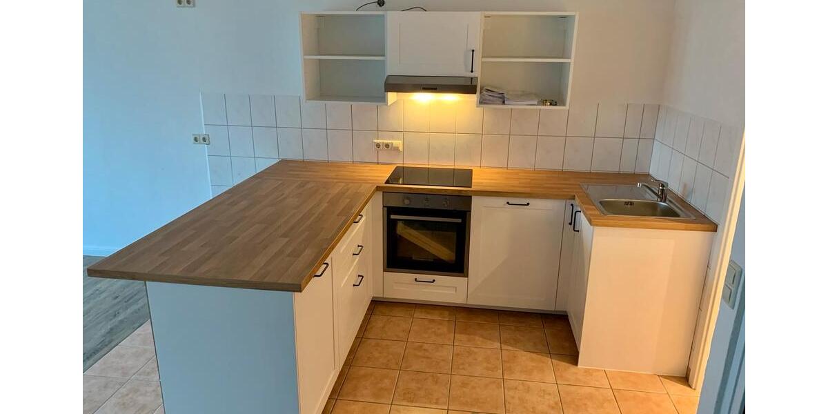 Erdgeschoßwohnung Waren (Müritz) - 2 Zimmer, 65 m&sup2;, 420&euro; | Angebot:26704743
