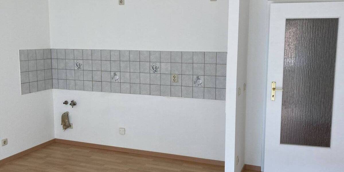 Etagenwohnung Zwickau Bahnhofsvorstadt - 2 Zimmer, 44 m&sup2;, 260&euro; | Angebot:26597704