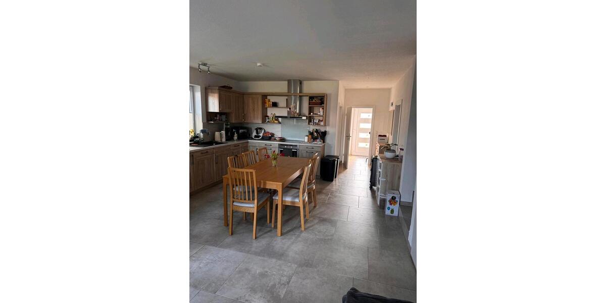 Doppelhaushälfte Ostrhauderfehn - 4 Zimmer, 108 m&sup2;, 1.350&euro; | Angebot:25986836