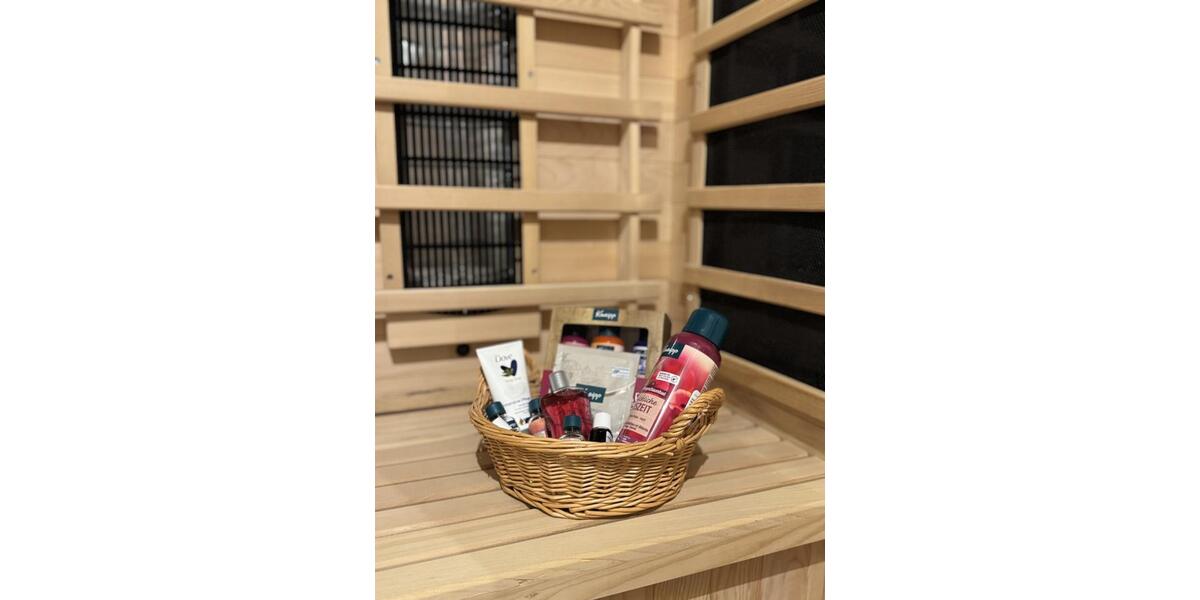 Wohnen, wo Geschichte lebt – Stilvolle Erdgeschosswohnung mit Wellness-Komfort in der Altstadt 2 zimmer