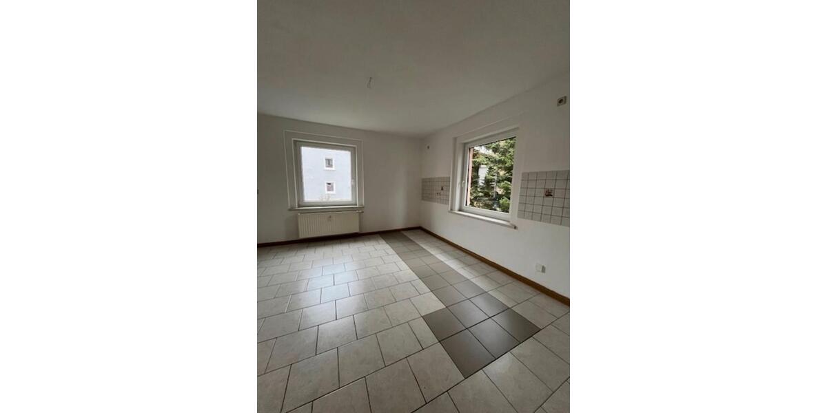 Hochparterre Lengenfeld - 2 Zimmer, 52 m&sup2;, 285&euro; | Angebot:25923553