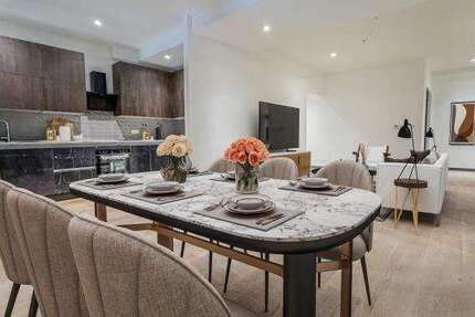 Wohnung zum Mieten in Oberhausen 1.050 € 111.97 m²