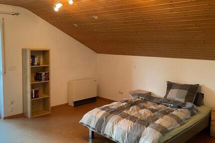 Möbiliertes WG-Zimmer mit eigenem Bad und Balkon in Birkland 1 zimmer