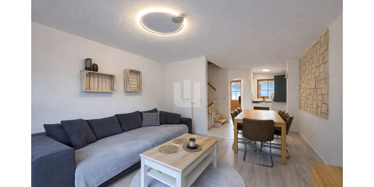 WINDISCH - Charmantes Reihenhaus mit sonnigem Südgarten in ruhiger Lage - bezugsfrei ab 01.06.2026! - Reihenmittelhaus Puchheim | Angebot:25648742