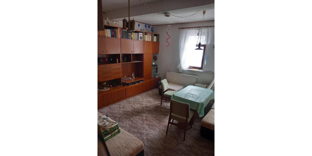 Einfamilienhaus Neuhaus am Rennweg - 4 Zimmer, 90 m&sup2;, 900&euro; | Angebot:24865025