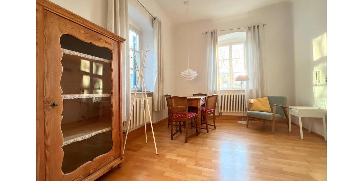 Wohnen auf Zeit Hallstadt - 2 Zimmer, 999 m&sup2;, 895&euro; | Angebot:26696170