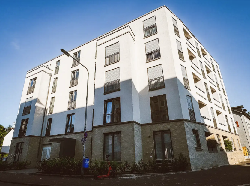 Wohnung zum Mieten in Frankfurt 1.200 € 48.67 m²