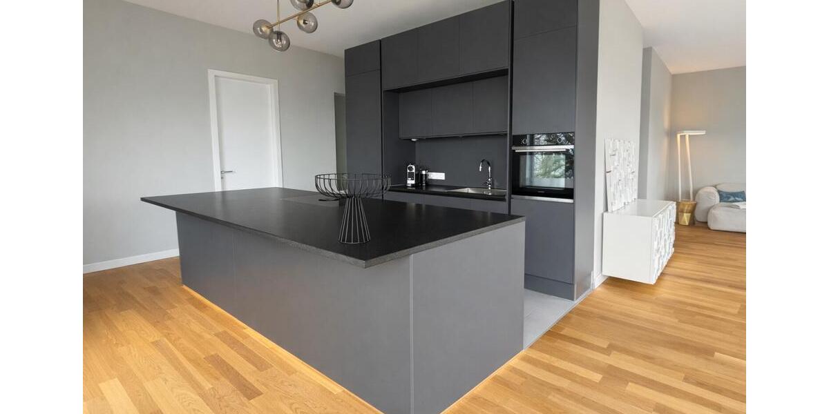 Etagenwohnung Potsdam - 2 Zimmer, 110 m&sup2;, 2.200&euro; | Angebot:24718792