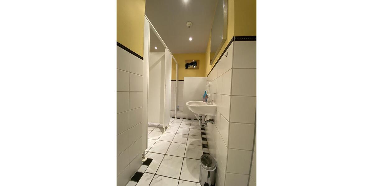 Repräsentative Büro oder EZH-Fläche, mit ca. 30m² , mitten im historischen Stadtkern von Andernach zimmer