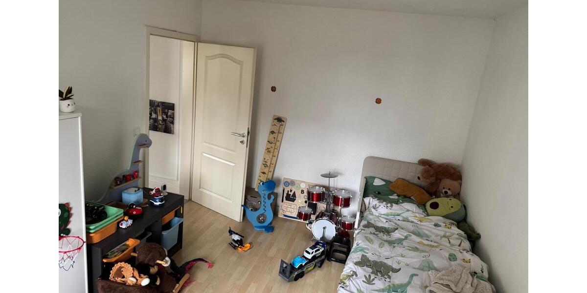 Erdgeschoßwohnung Ingelheim am Rhein - 4 Zimmer, 110 m&sup2;, 1.460&euro; | Angebot:25172370