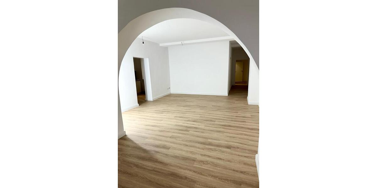 Wohnen auf Zeit Magdeburg Leipziger Straße - 4 Zimmer, 110 m&sup2;, 550&euro; | Angebot:25842240
