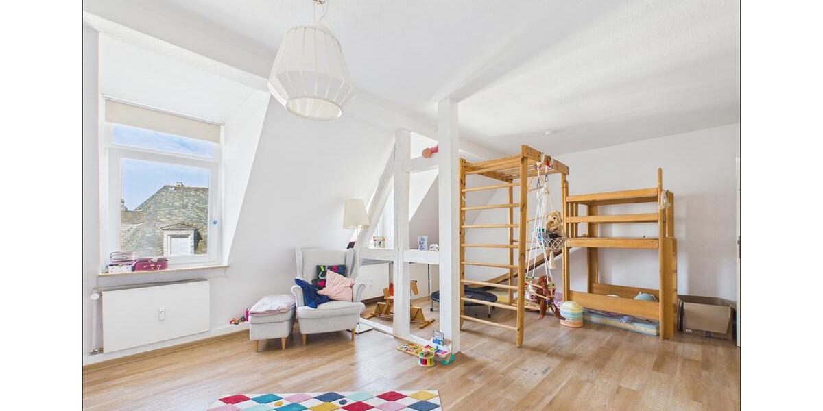 Etagenwohnung Aschaffenburg Österreicher Kolonie - 4 Zimmer, 140 m&sup2;, 1.750&euro; | Angebot:25440810