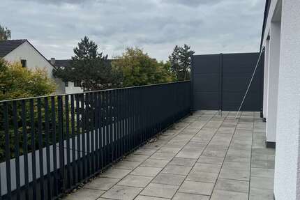 Wohnung Augsburg Kriegshaber - 3 Zimmer, 90 m&sup2;, 1.805&euro; | Angebot:23222227