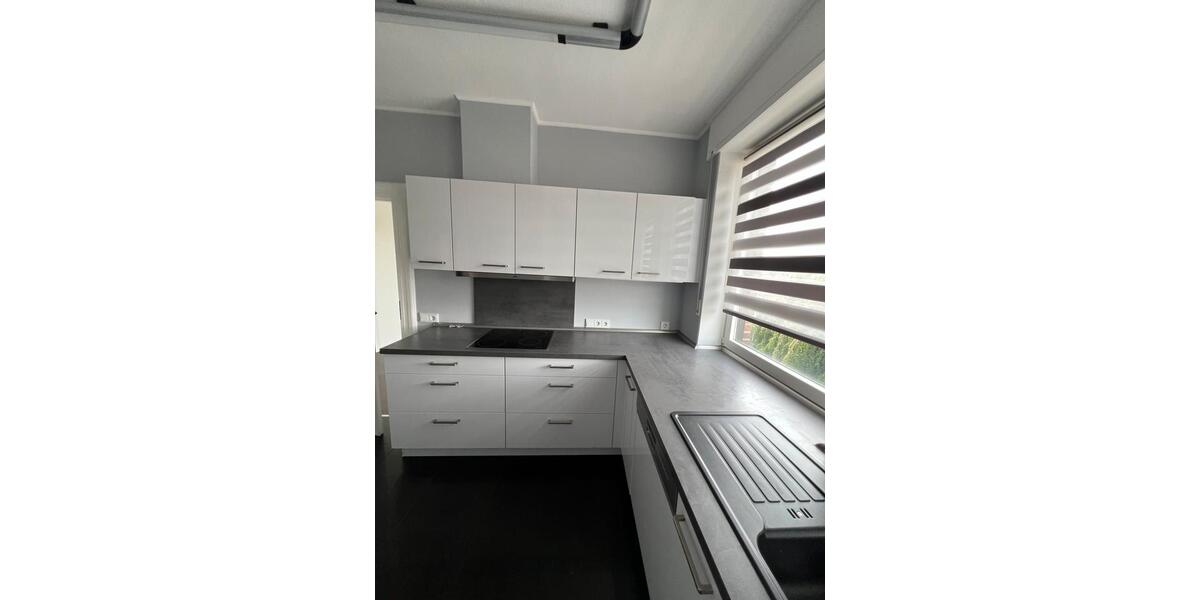 Einfamilienhaus Geilenkirchen - 3 Zimmer, 180 m&sup2;, 2.000&euro; | Angebot:26591592