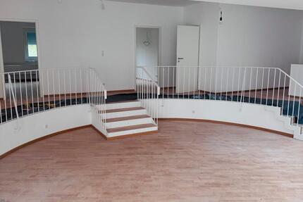 Wohnung Röthlein - 4 Zimmer, 155 m&sup2;, 1.550&euro; | Angebot:26579840