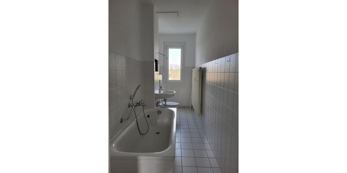 Etagenwohnung Hainichen - 3 Zimmer, 62 m&sup2;, 557&euro; | Angebot:19789214