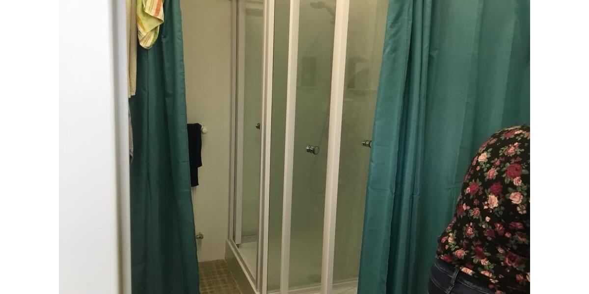 Erdgeschoßwohnung Sulzbach-Rosenberg Rosenberg - 6 Zimmer, 180 m&sup2;, 2.000&euro; | Angebot:25282327