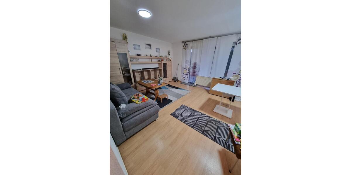 3-Zimmer-Wohnung mit großer Küche, großem Balkon und Bad mit bodentiefer Dusche 3 zimmer
