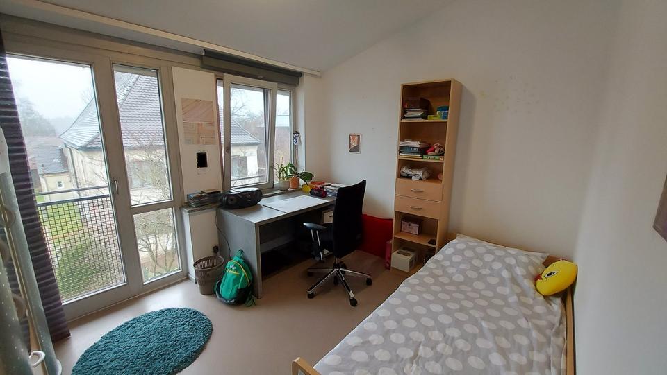 Dachgeschoßwohnung Isen - 3 Zimmer, 68 m&sup2;, 800&euro; | Angebot:25636493