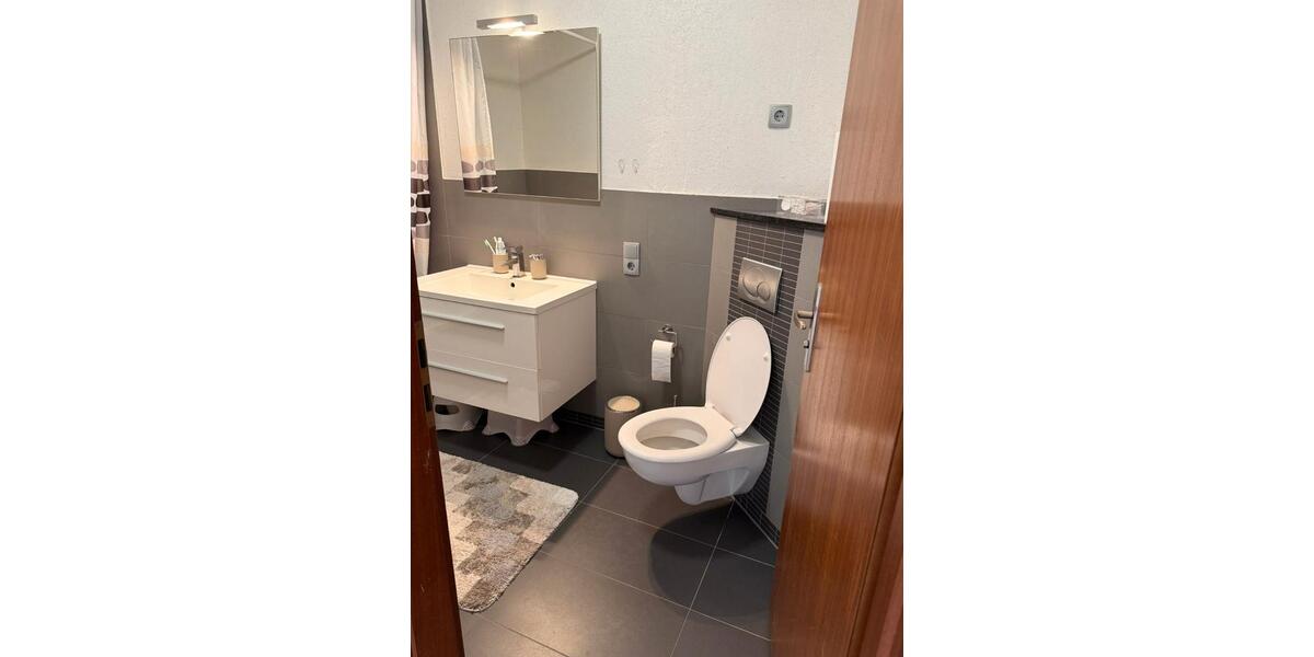 Etagenwohnung Flensburg - 3 Zimmer, 83 m&sup2;, 725&euro; | Angebot:26704875