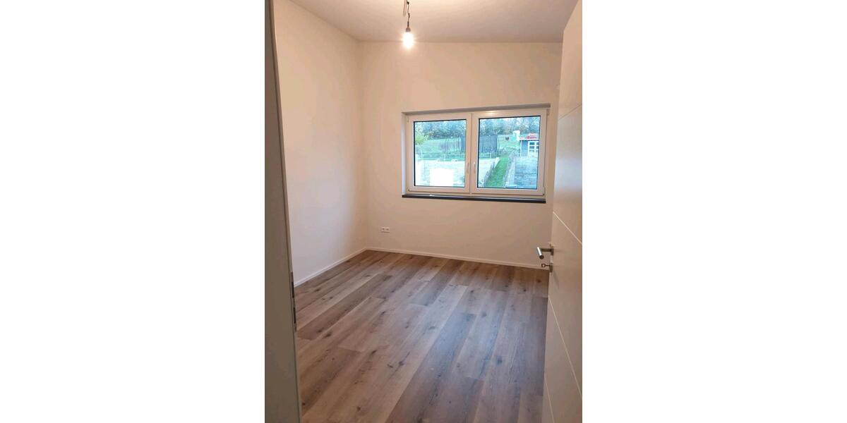 Doppelhaushälfte Schemmerhofen - 4 Zimmer, 155 m&sup2;, 1.600&euro; | Angebot:26641062