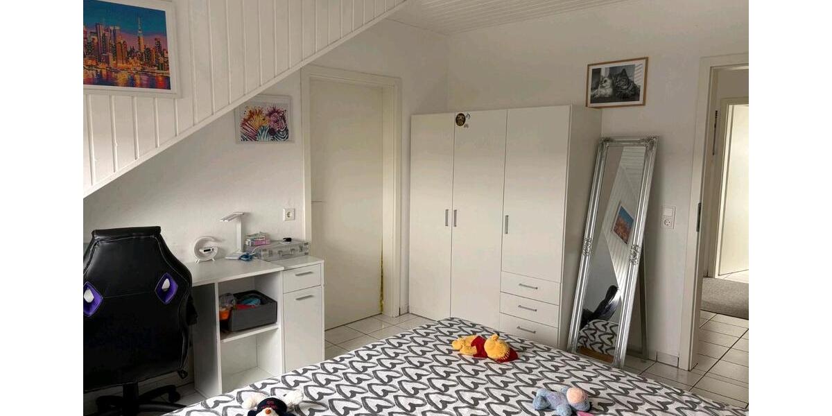 Dachgeschoßwohnung Monzelfeld - 4 Zimmer, 85 m&sup2;, 680&euro; | Angebot:25976014