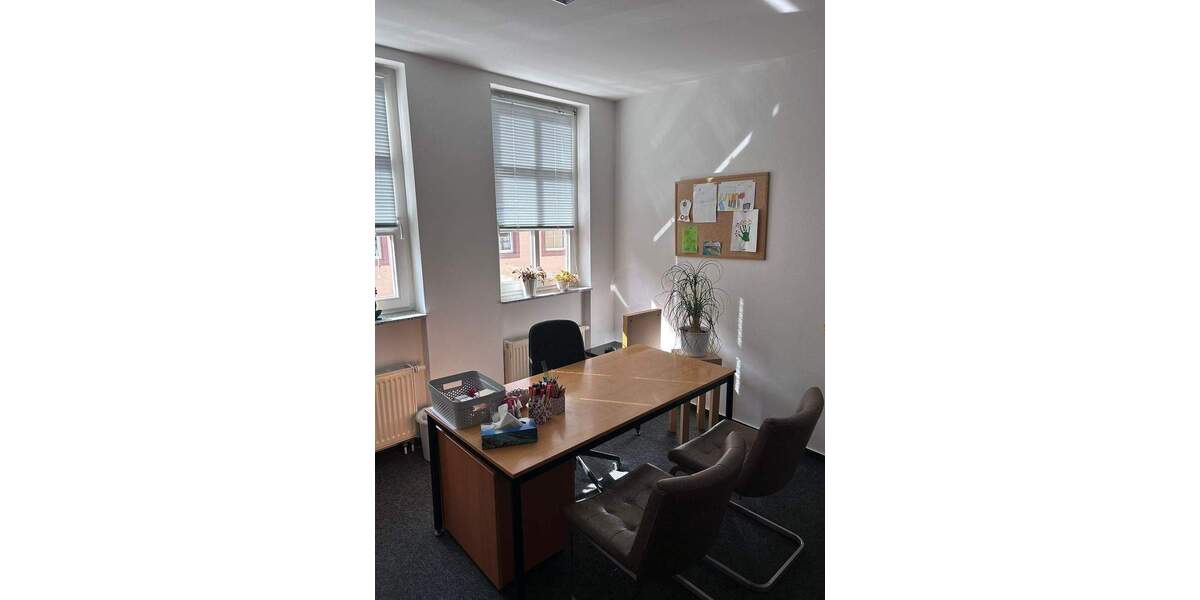 Gewerbeobjekt Zschopau - 5 Zimmer, 130 m&sup2;, 715&euro; | Angebot:25773151