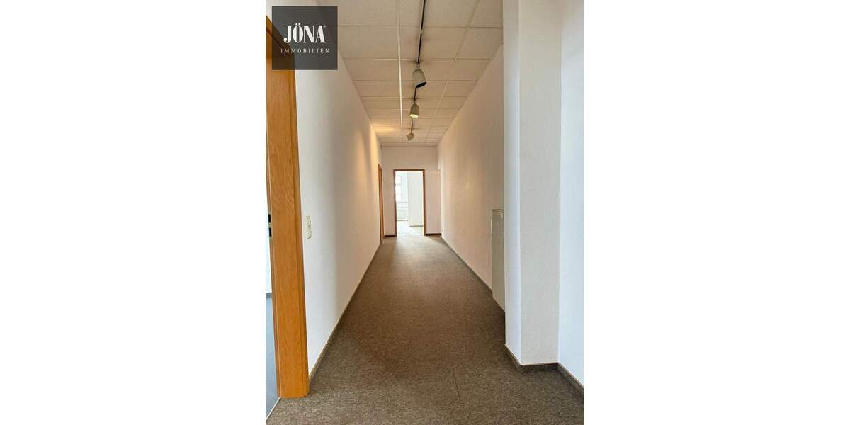 Gewerbeobjekt Kulmbach Blaich - 6 Zimmer, 212 m&sup2;, 1.060&euro; | Angebot:25665655
