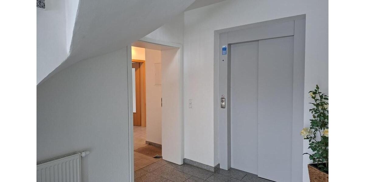 Erdgeschoßwohnung Varel - 3 Zimmer, 75 m&sup2;, 800&euro; | Angebot:24781637