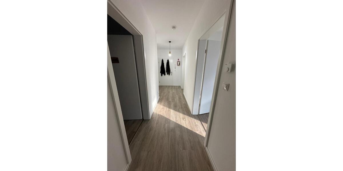 Erdgeschoßwohnung Papenburg - 3 Zimmer, 82 m&sup2;, 900&euro; | Angebot:25479546
