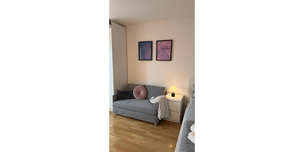 Wohnen auf Zeit Planegg - 1 Zimmer, 72 m&sup2;, 790&euro; | Angebot:26647971