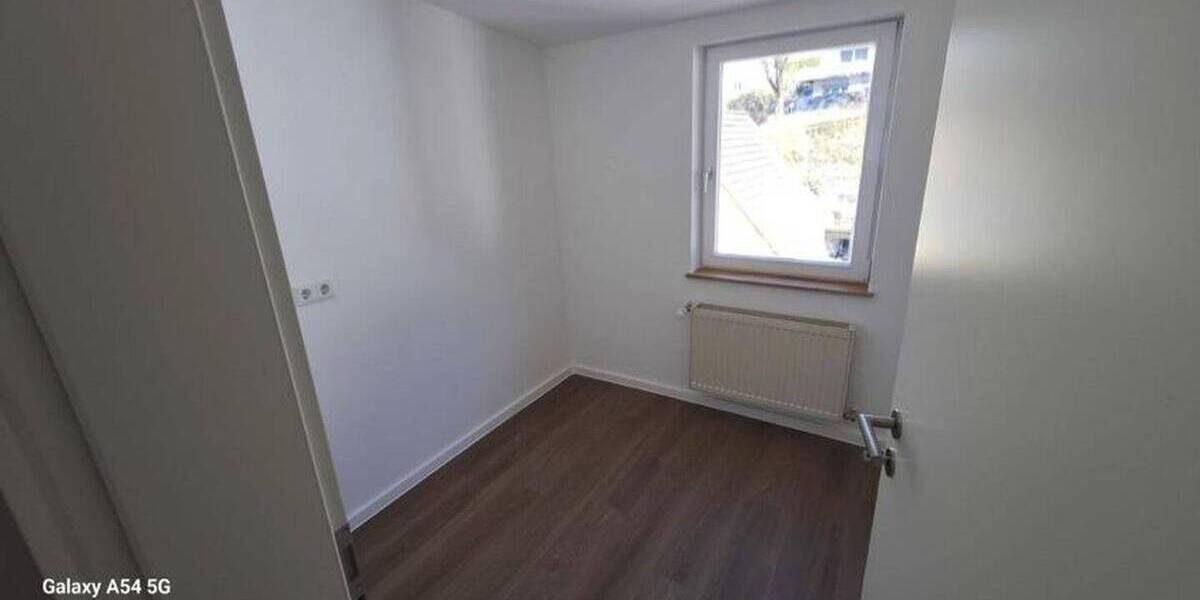 Etagenwohnung Weinheim Deißenklinge - 3 Zimmer, 82 m&sup2;, 990&euro; | Angebot:26094832