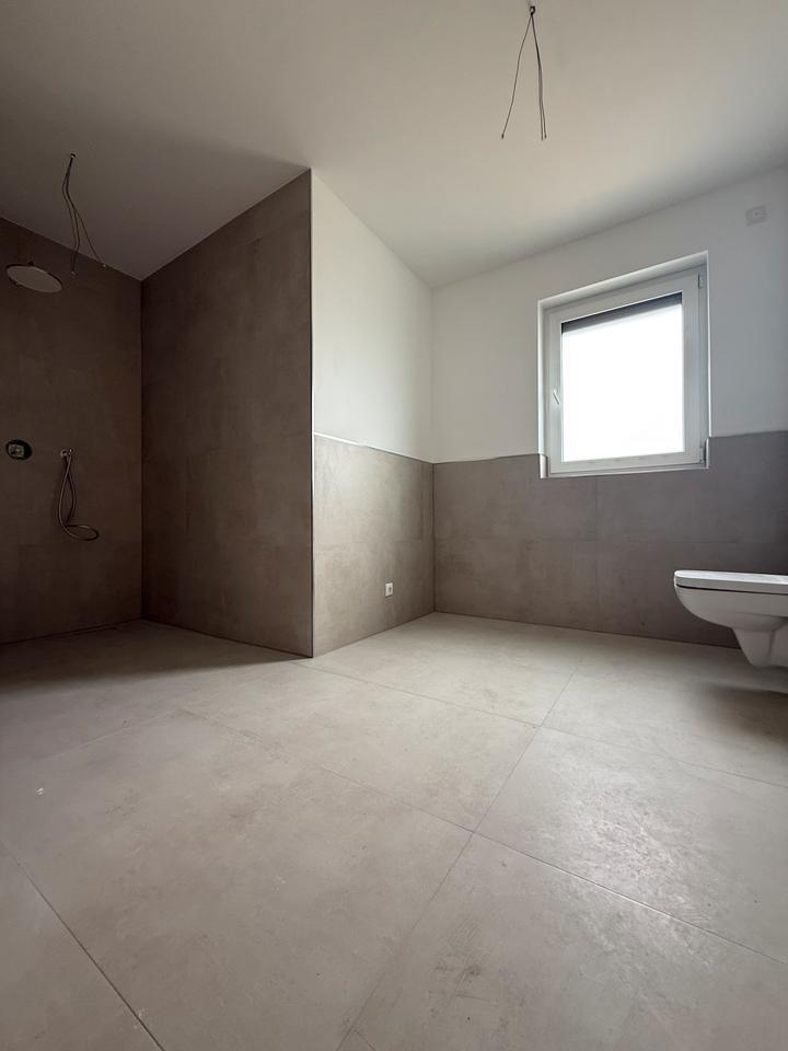 Wunderschöne 3-Zimmer-Wohnung – modern, barrierefrei & mit Balkon zimmer